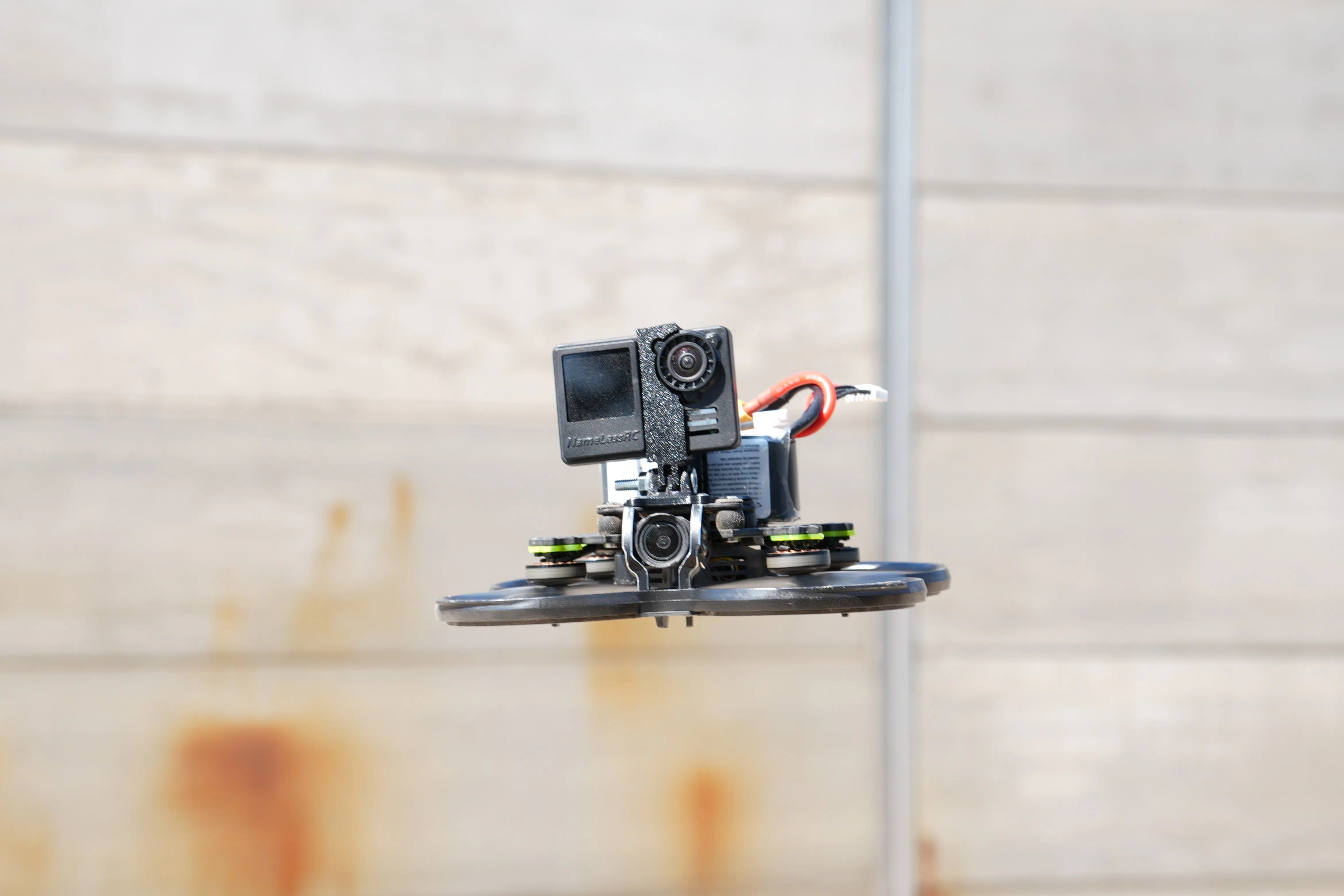Zelfbouw cinewhoop drone van Cine Flow voor veilige indoor opnames